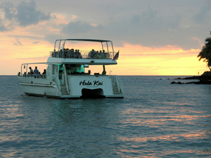 manta-ray-snorkel-boat