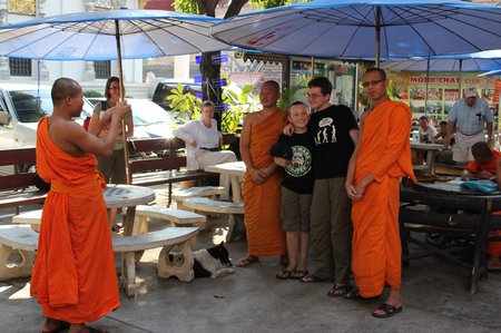 thailand-with-kids-monk-chat-2