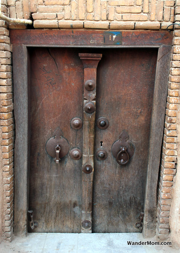 iran-yazd-door-knockers